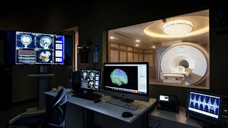 AI & Precision Neurology